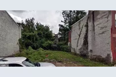 2439 N Garnet St Street, Philadelphia, PA 19132 - Photo 1