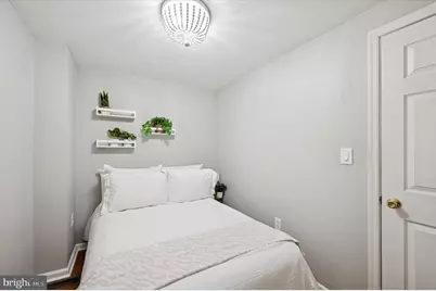 1913 S Iseminger Street, Philadelphia, PA 19148 - Photo 27