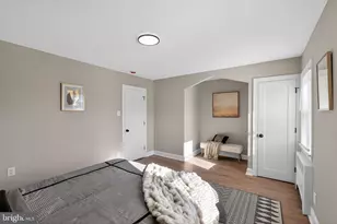 321 E Gorgas Ln, Philadelphia, PA 19119 - Photo 15