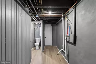 321 E Gorgas Ln, Philadelphia, PA 19119 - Photo 27