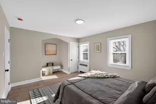 321 E Gorgas Ln, Philadelphia, PA 19119 - Photo 13