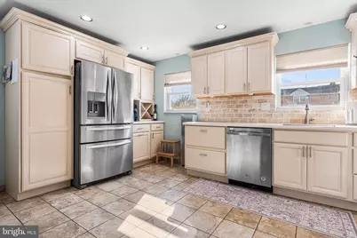 7381 Valley Avenue, Philadelphia, PA 19128 - Photo 3