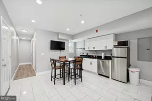 1719 W Norris St, Philadelphia, PA 19121 - Photo 13