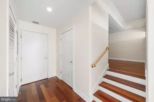 22 S Front St, Philadelphia, PA 19106 - Photo 25