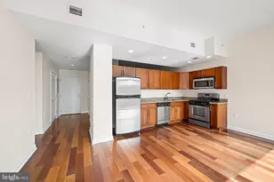 22 S Front St, Philadelphia, PA 19106 - Photo 9