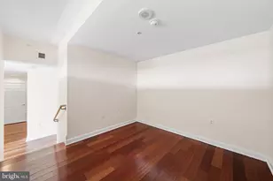 22 S Front St, Philadelphia, PA 19106 - Photo 21