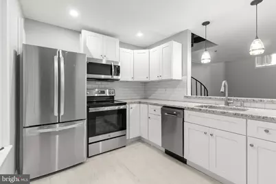 627 N 18th Street #103, Philadelphia, PA 19130 - Photo 1
