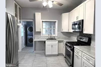 1942 S Galloway Street, Philadelphia, PA 19148 - Photo 9