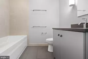 2101 Market St, Philadelphia, PA 19103 - Photo 17