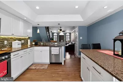 348 Wolf Street, Philadelphia, PA 19148 - Photo 11