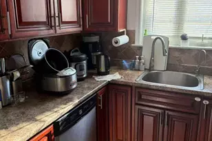 1232 Hale St, Philadelphia, PA 19111 - Photo 5