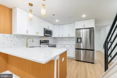 737 N 42nd Street, Philadelphia, PA 19104 - Photo 27