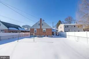 915 Borbeck Ave, Philadelphia, PA 19111 - Photo 7