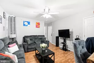 3029 Cedar St, Philadelphia, PA 19134 - Photo 9