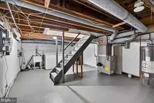 409 E George St, Philadelphia, PA 19125 - Photo 41