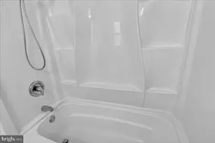 409 E George St, Philadelphia, PA 19125 - Photo 15