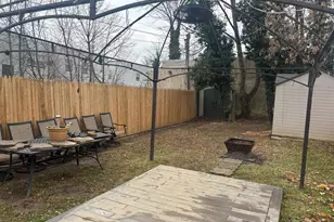 320 Loney St, Philadelphia, PA 19111 - Photo 17