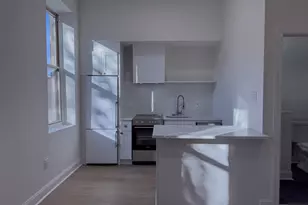 2039 Green St, Philadelphia, PA 19130 - Photo 7