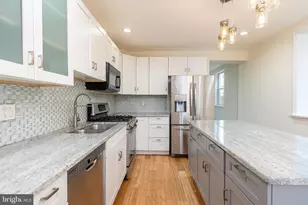 1933 Morris St, Philadelphia, PA 19145 - Photo 7