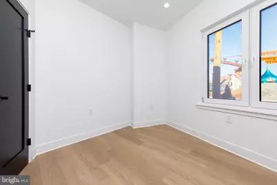 633-35 N 5th St #201, Philadelphia, PA 19123 - Photo 11