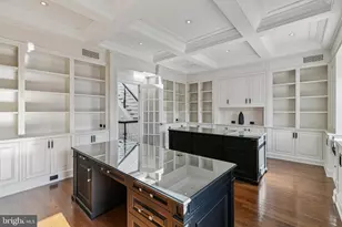 2015 Delancey Pl, Philadelphia, PA 19103 - Photo 29