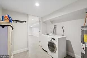 2527 Ingersoll St, Philadelphia, PA 19121 - Photo 15