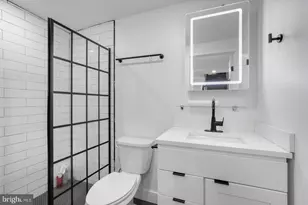 212 Catharine St, Philadelphia, PA 19147 - Photo 11