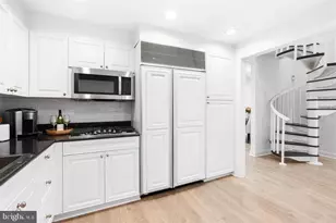 211 S 4th St, Philadelphia, PA 19106 - Photo 13