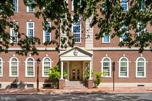 211 S 4th St, Philadelphia, PA 19106 - Photo 9