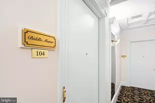 211 S 4th St, Philadelphia, PA 19106 - Photo 11