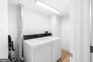 211 S 4th St, Philadelphia, PA 19106 - Photo 33