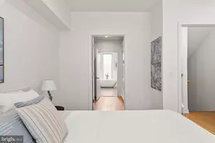 743 S Cleveland St, Philadelphia, PA 19146 - Photo 13