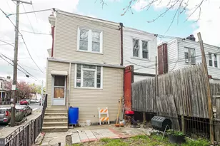 1649 Allengrove St, Philadelphia, PA 19124 - Photo 37