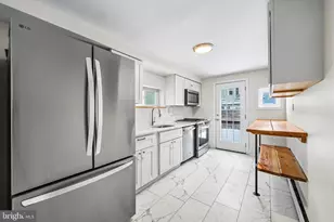 2415 E Firth St, Philadelphia, PA 19125 - Photo 9