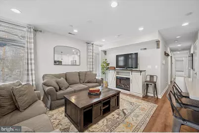 769 N Uber Street #2, Philadelphia, PA 19130 - Photo 9