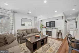 769 N Uber St, Philadelphia, PA 19130 - Photo 9