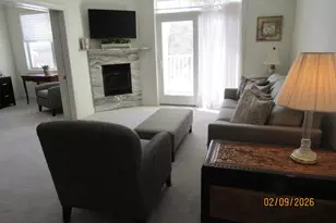 300 Tyler Ct, Philadelphia, PA 19111 - Photo 3