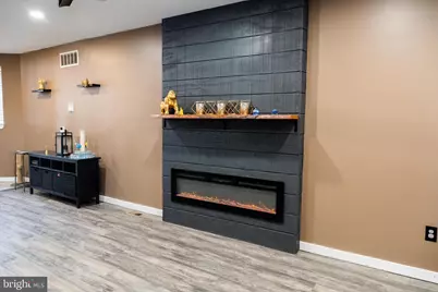 823 S 56th Street, Philadelphia, PA 19143 - Photo 9