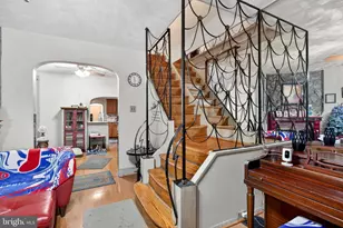 1435 N Redfield St, Philadelphia, PA 19151 - Photo 5