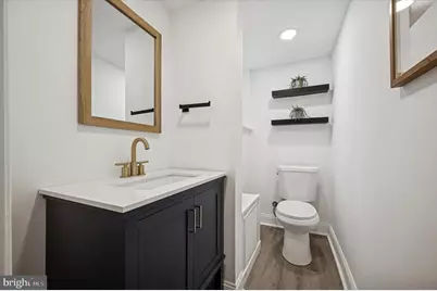 935 E Slocum Street, Philadelphia, PA 19150 - Photo 23