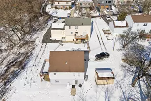 205-207 Delmar St, Philadelphia, PA 19128 - Photo 3