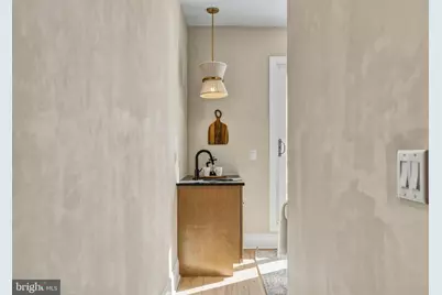 1635 S 5th Street, Philadelphia, PA 19148 - Photo 49