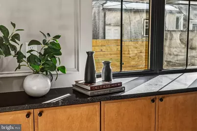 1635 S 5th Street, Philadelphia, PA 19148 - Photo 19