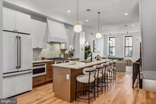 1635 S 5th St, Philadelphia, PA 19148 - Photo 15