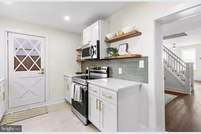 2542 Jasper Street, Philadelphia, PA 19125 - Photo 9