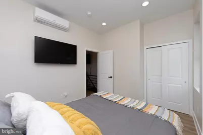 2001 S Norwood Street #UNIT B, Philadelphia, PA 19145 - Photo 7