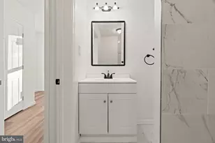 5411 Delancey St, Philadelphia, PA 19143 - Photo 29