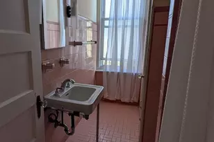 229 E Mt Pleasant Ave, Philadelphia, PA 19119 - Photo 25