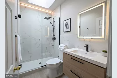 2121 S 60th Street, Philadelphia, PA 19142 - Photo 11