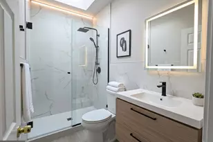 2121 S 60th St, Philadelphia, PA 19142 - Photo 11